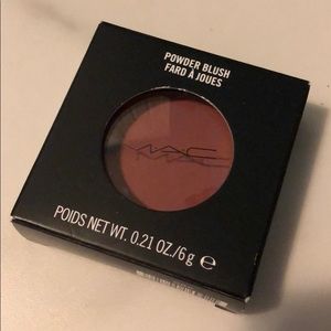 MAC Cosmetics Makeup - MAC blush MAC Cosmetics Makeup - MAC blush